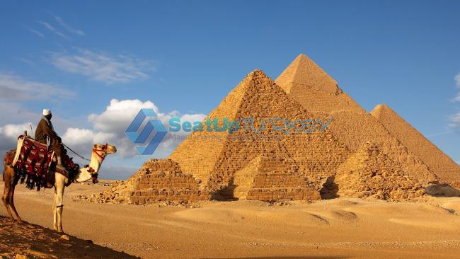 Acoustima pyramid® inspired by the pyramids